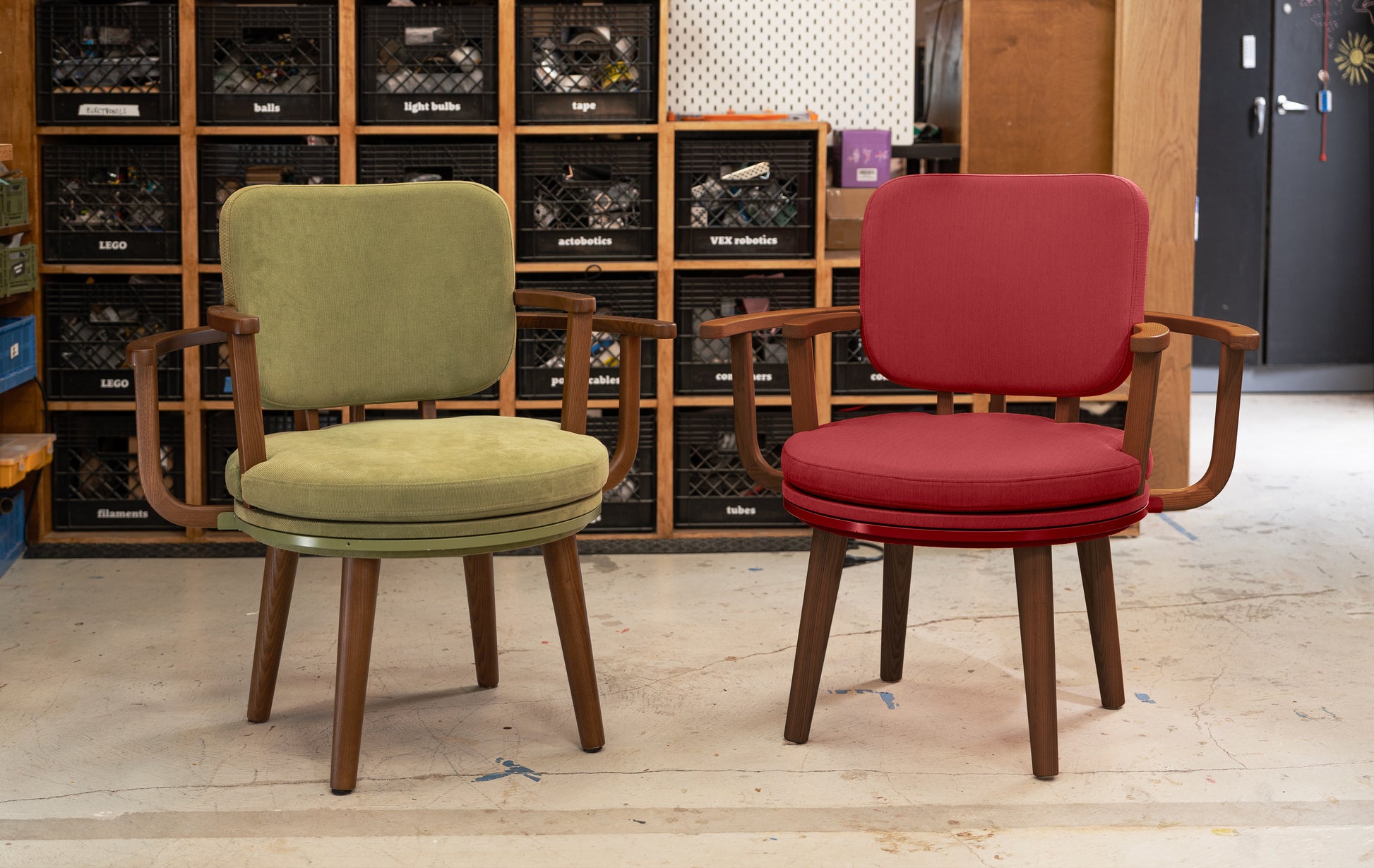 LAUNDRY CHAIR (PRE-ORDER)