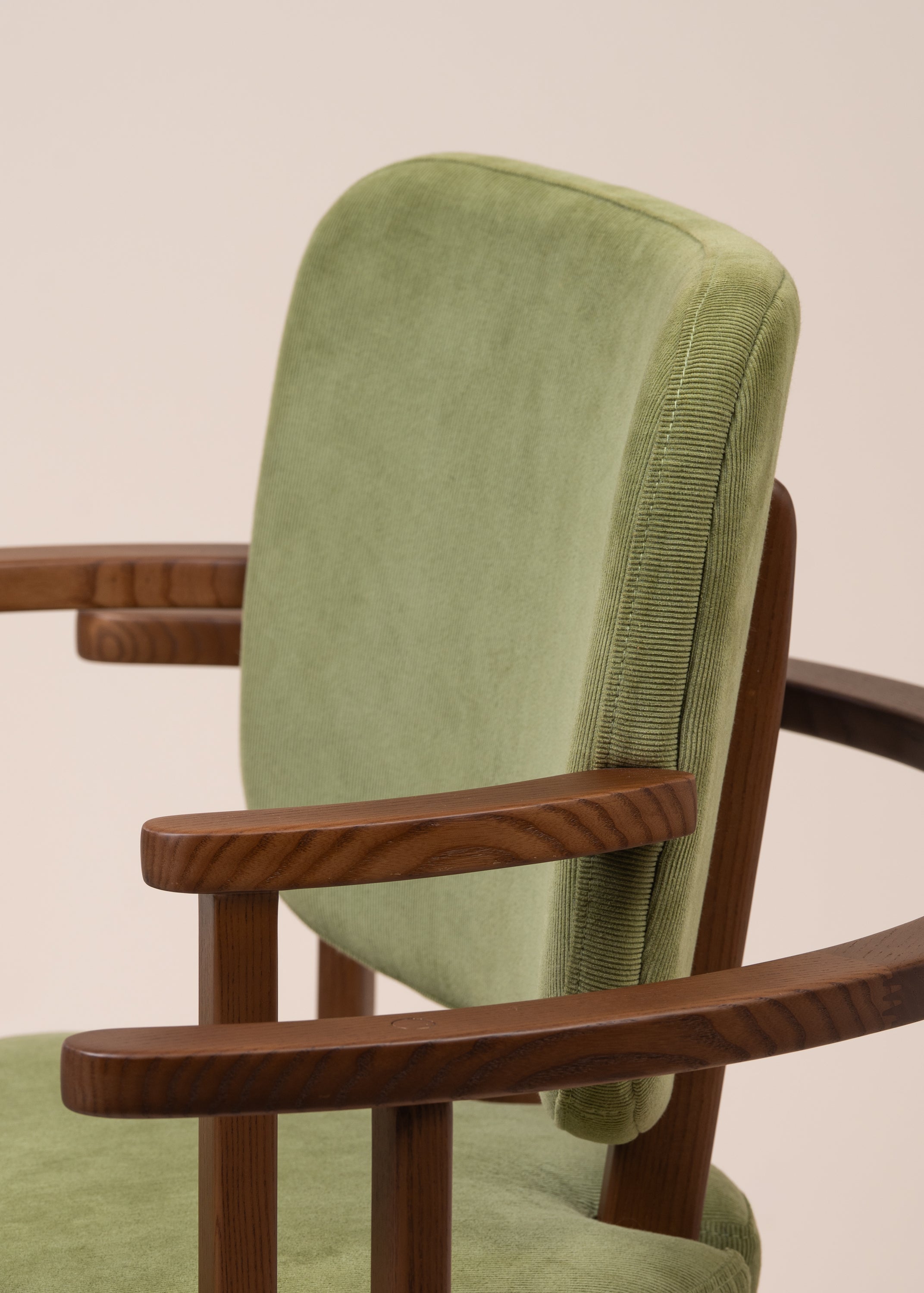 LAUNDRY CHAIR (PRE-ORDER)