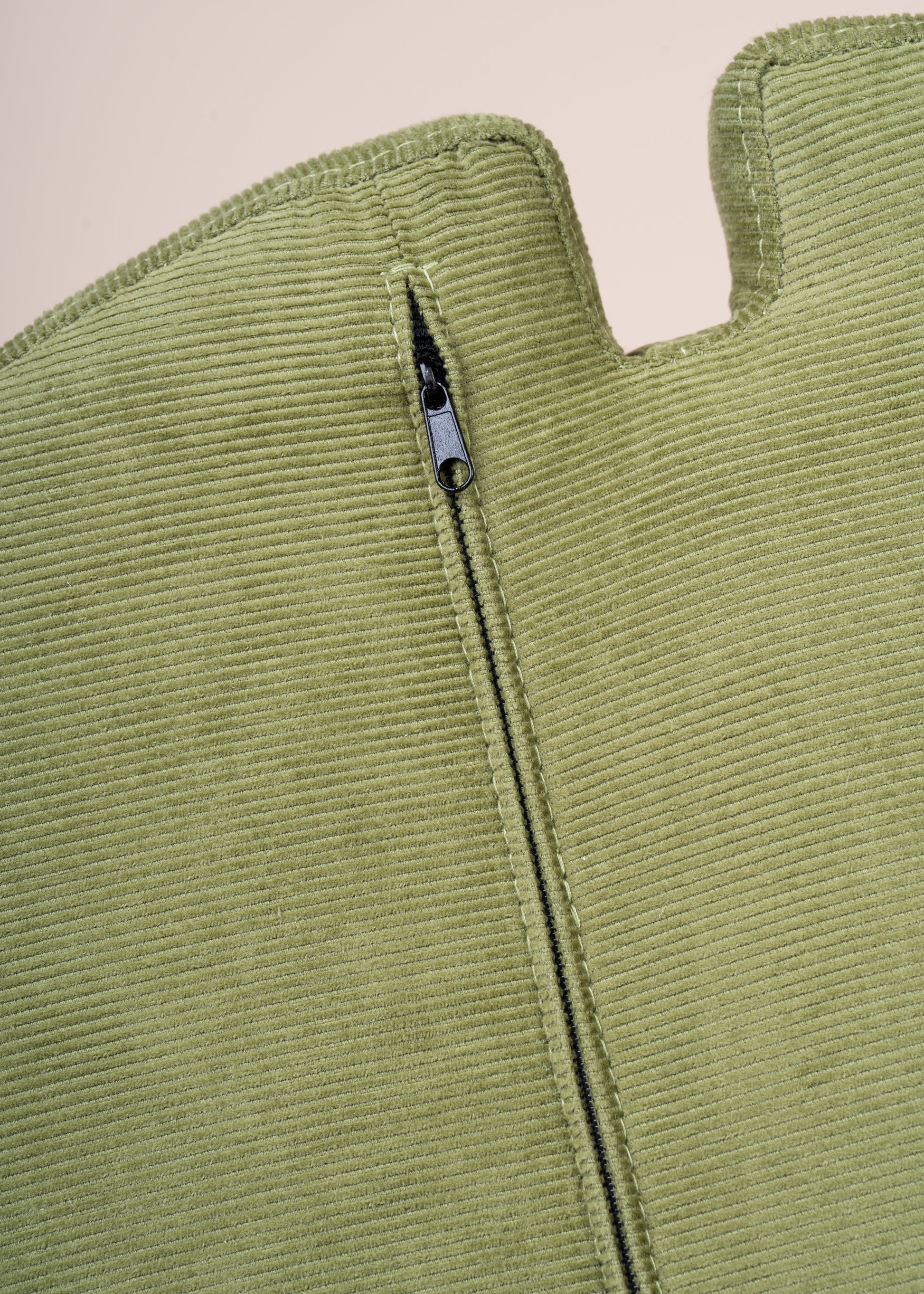 Laundry Chair (Early Access Pass)