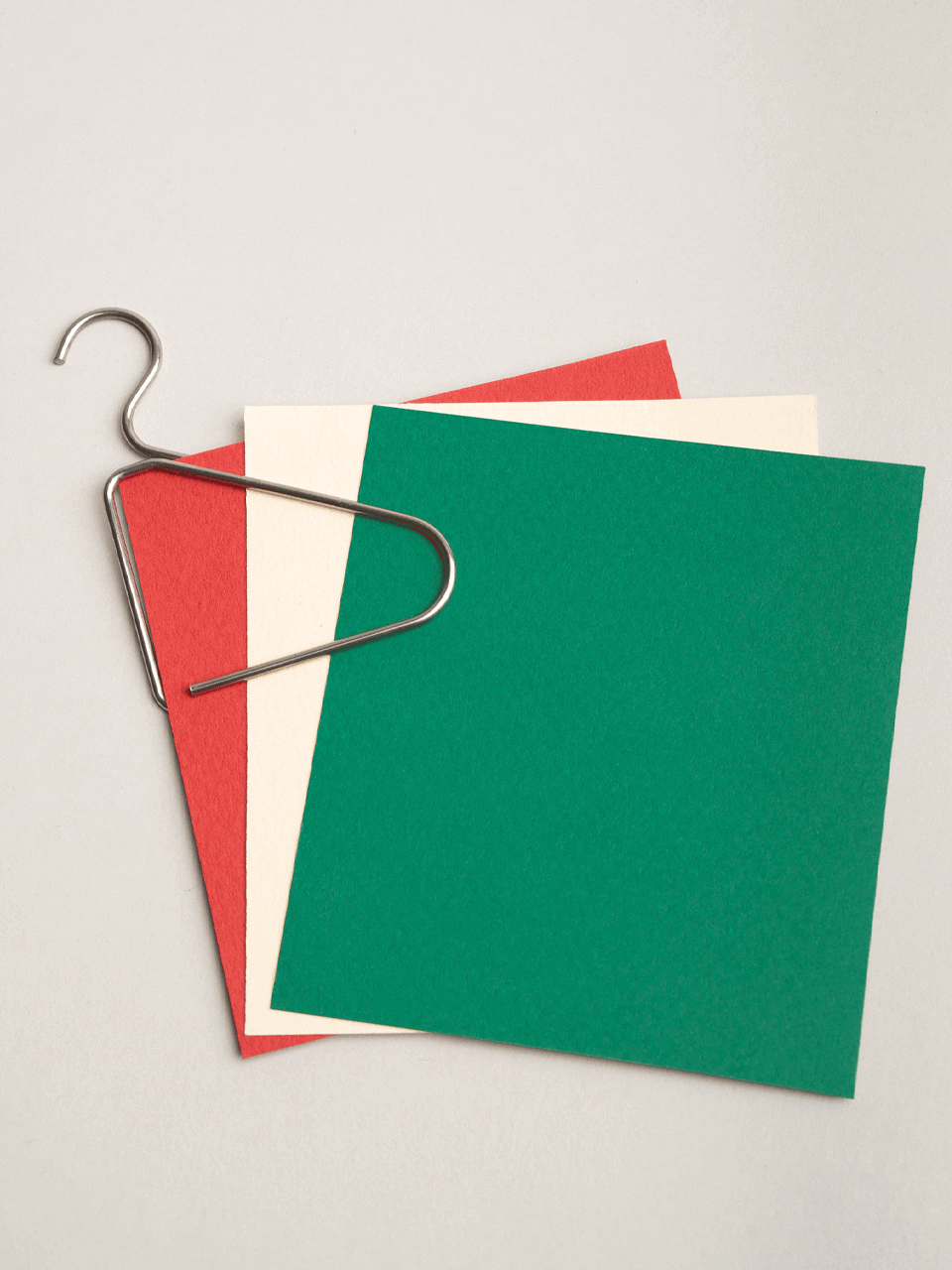 COAT HINGER PAPER CLIP (5 PACK)