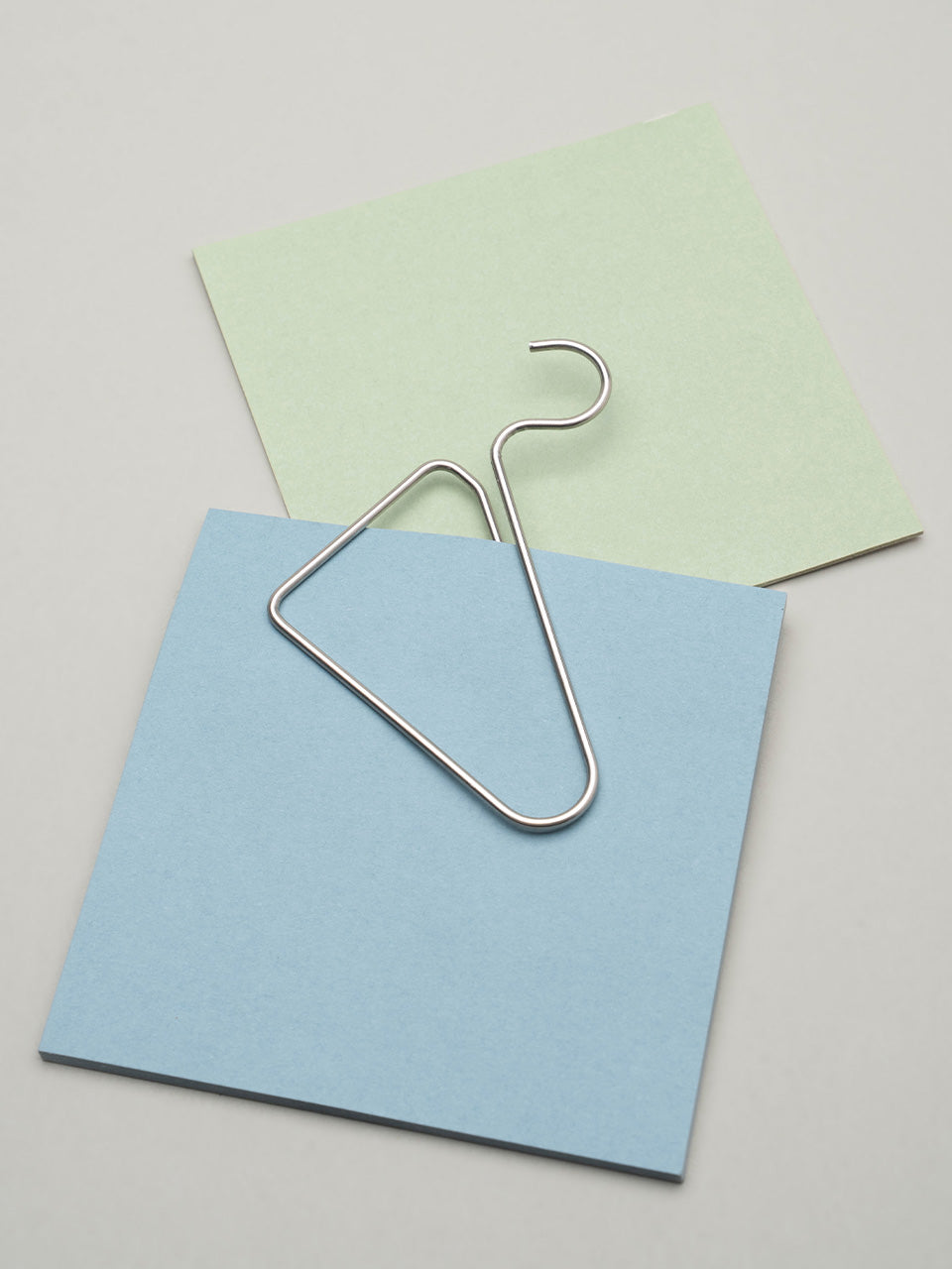 COAT HINGER PAPER CLIP (5 PACK)
